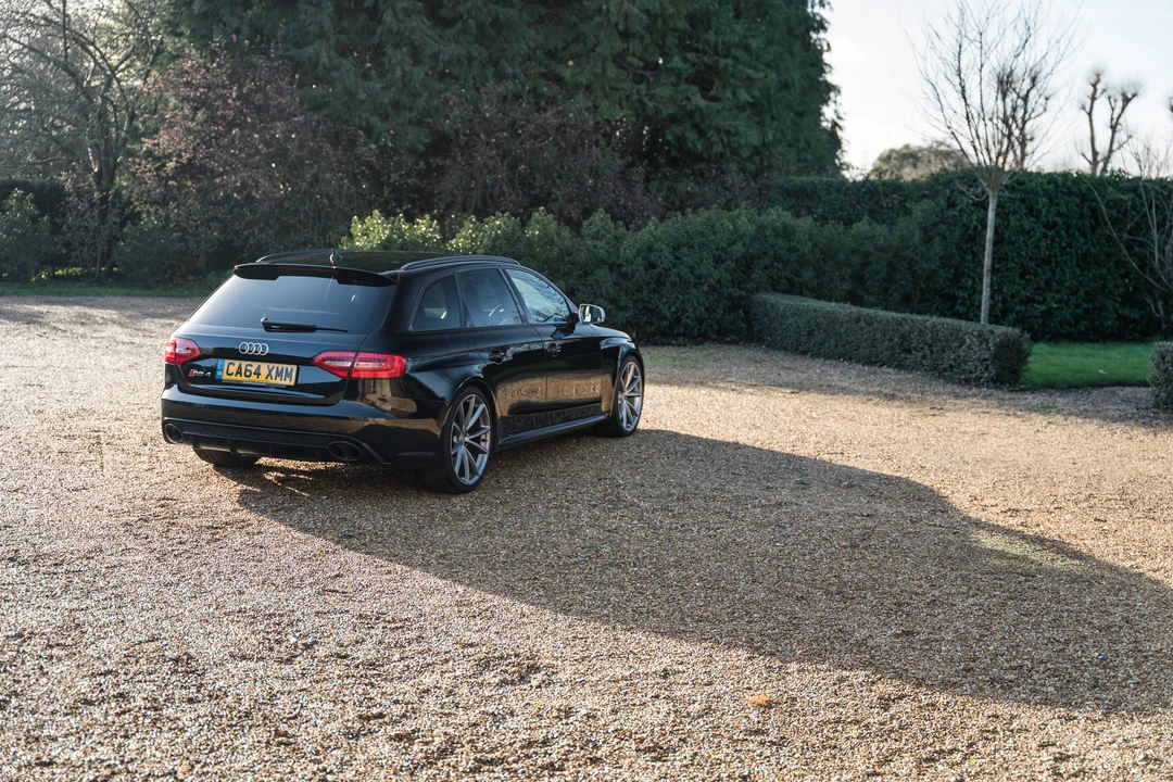 2015 Audi B8 RS4 - Image 9 of 31