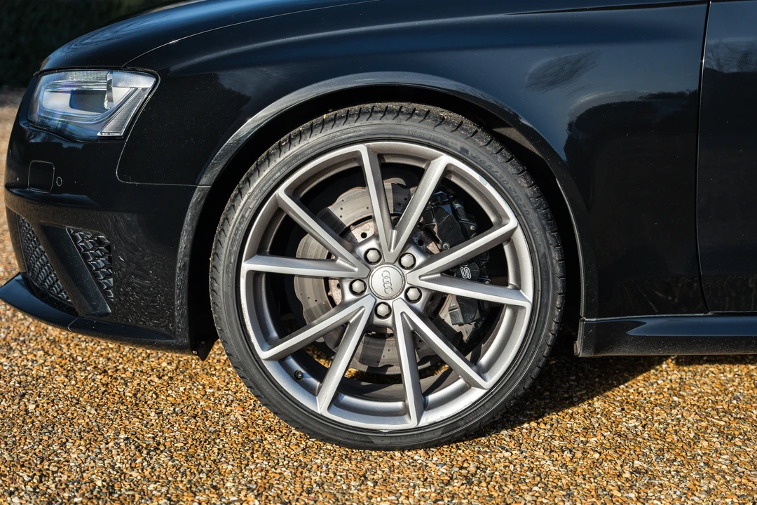 2015 Audi B8 RS4 - Image 25 of 31