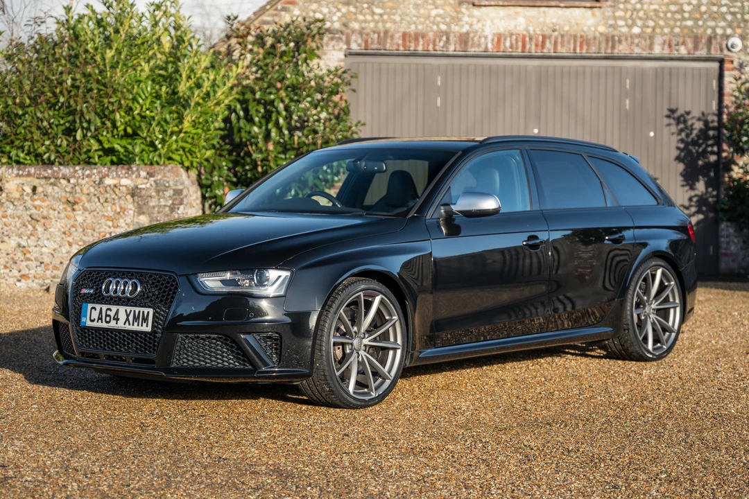 2015 Audi B8 RS4 - Image 2 of 31