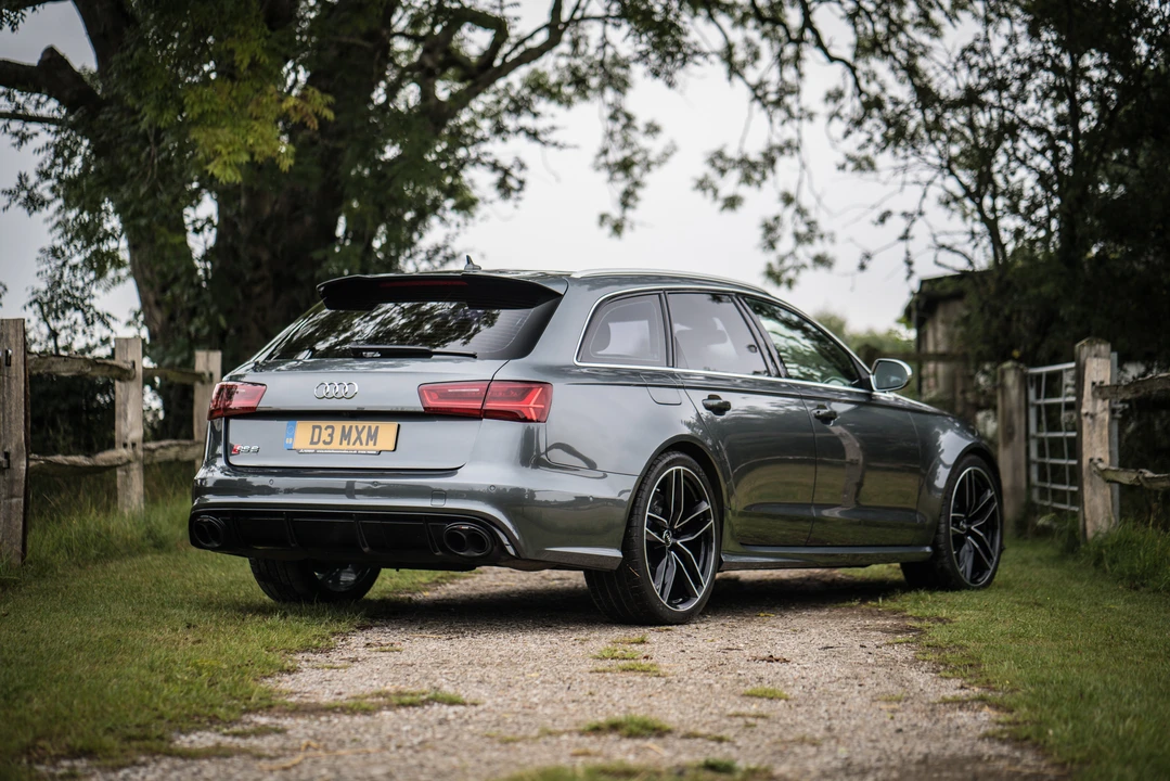 2015 Audi C7 RS6 - Image 7 of 31
