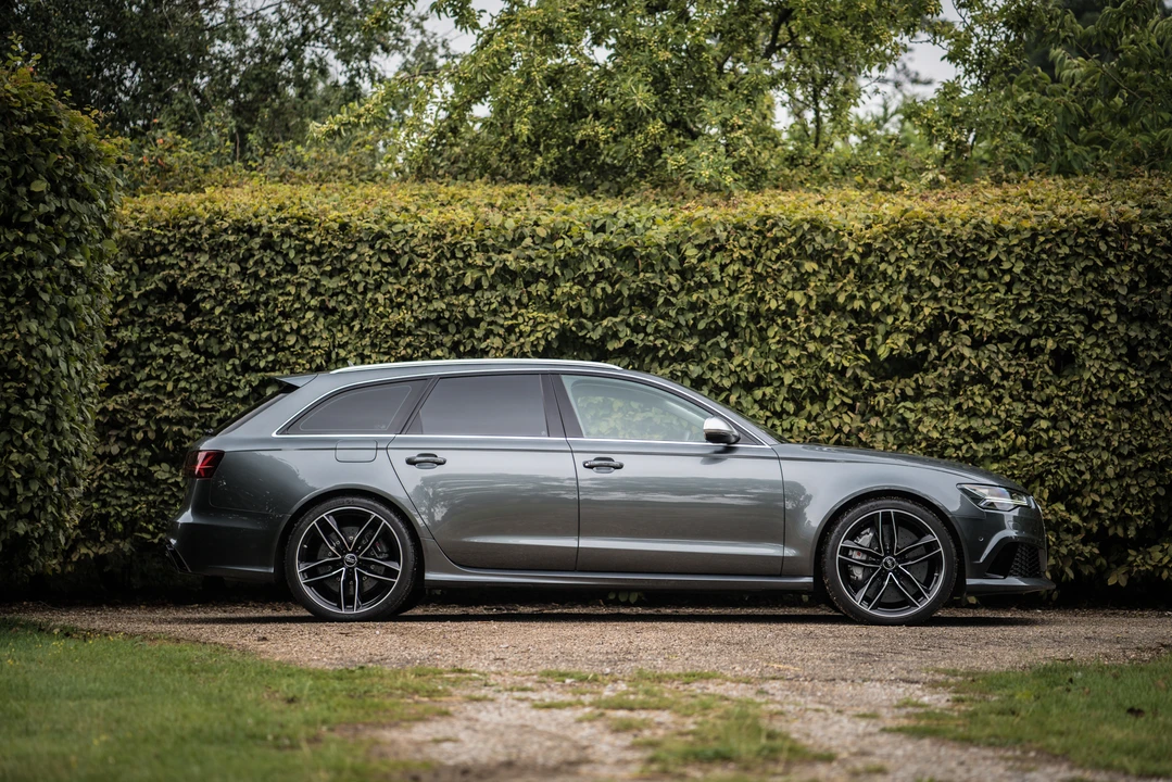 2015 Audi C7 RS6 - Image 10 of 31