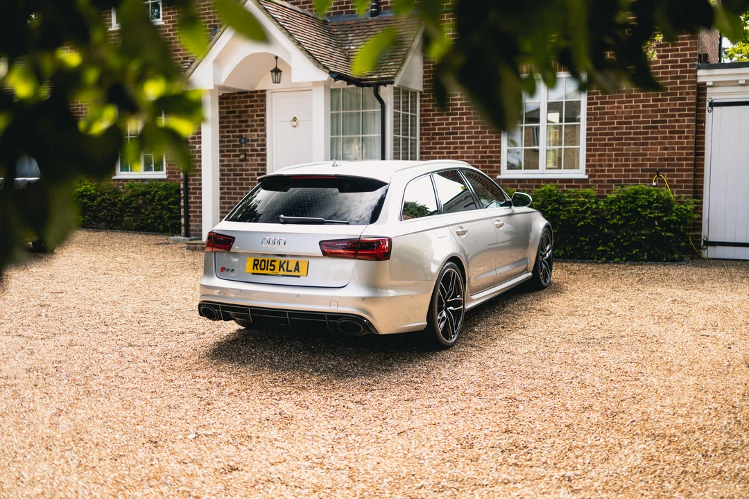 2015 Audi C7 RS6 - Image 11 of 31