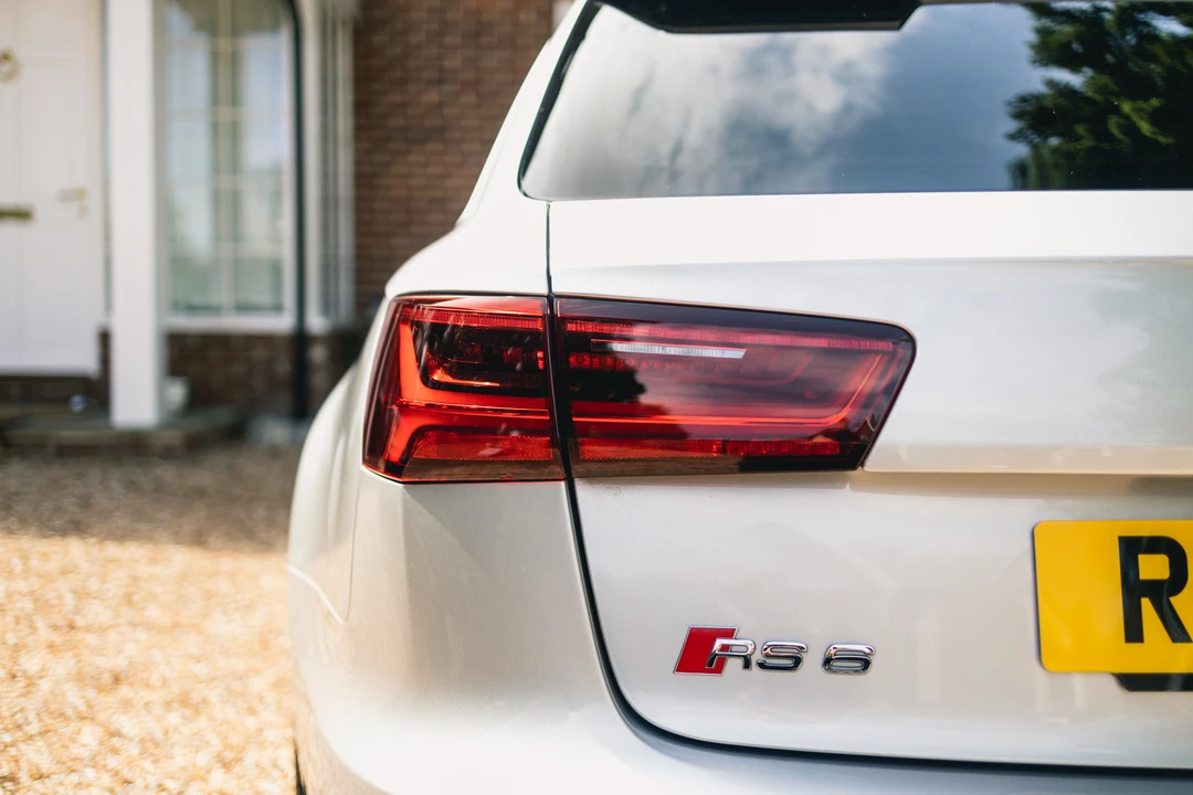 2015 Audi C7 RS6 - Image 25 of 31