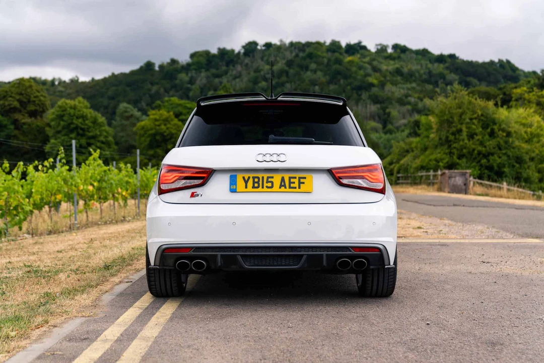 2015 Audi A1 - Image 10 of 31
