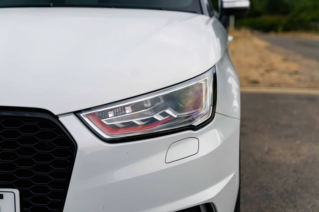 2015 Audi A1 - Image 15 of 31