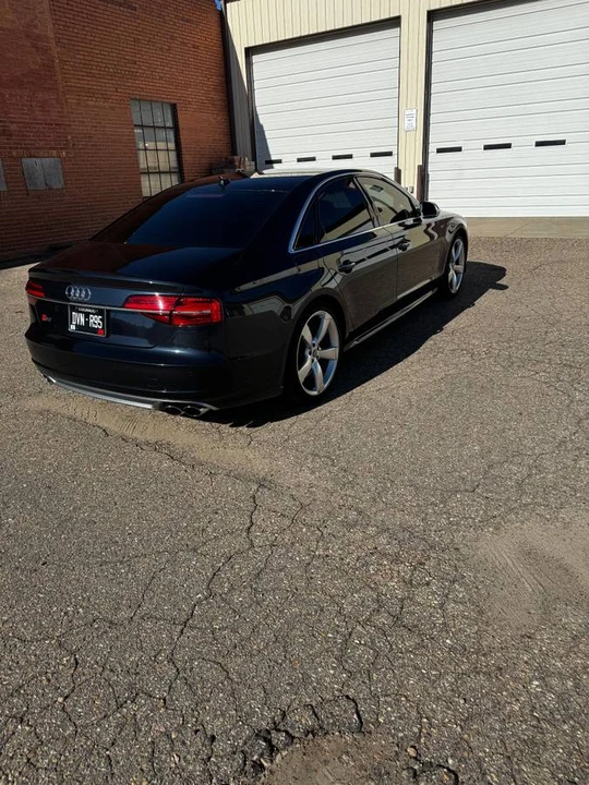 2015 Audi D4 S8 - Image 2 of 8