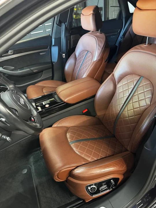 2015 Audi D4 S8 - Image 5 of 8