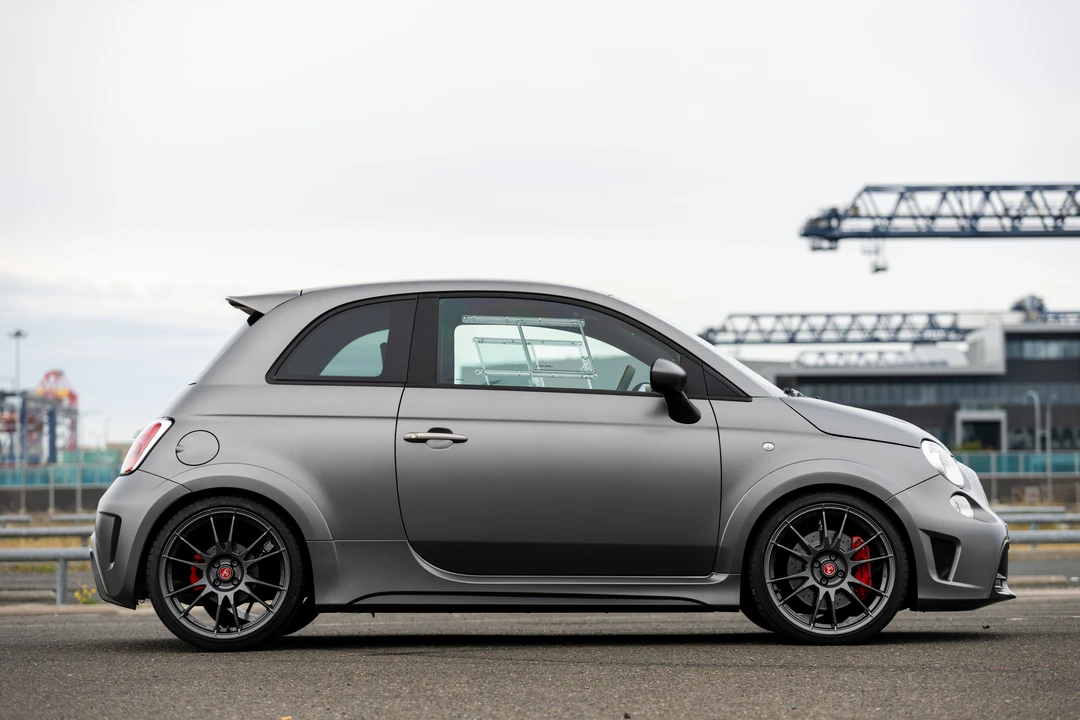 2015 Fiat Abarth 500 - Image 4 of 31