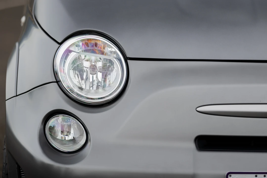 2015 Fiat Abarth 500 - Image 25 of 31