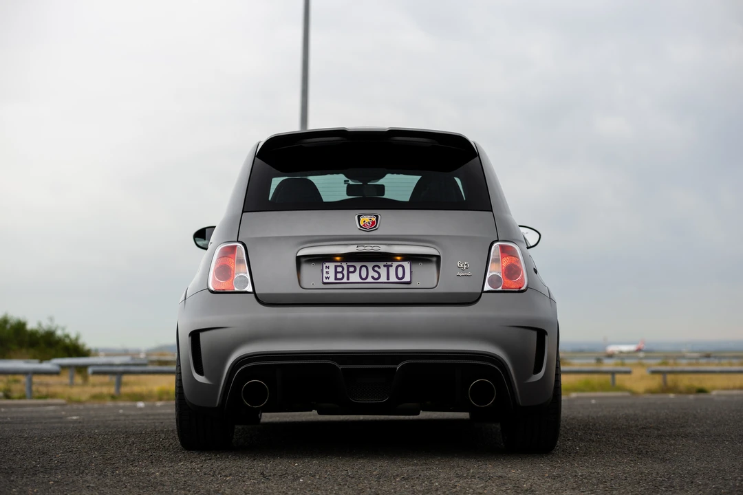 2015 Fiat Abarth 500 - Image 6 of 31