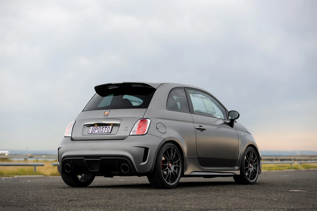 2015 Fiat Abarth 500 - Image 5 of 31