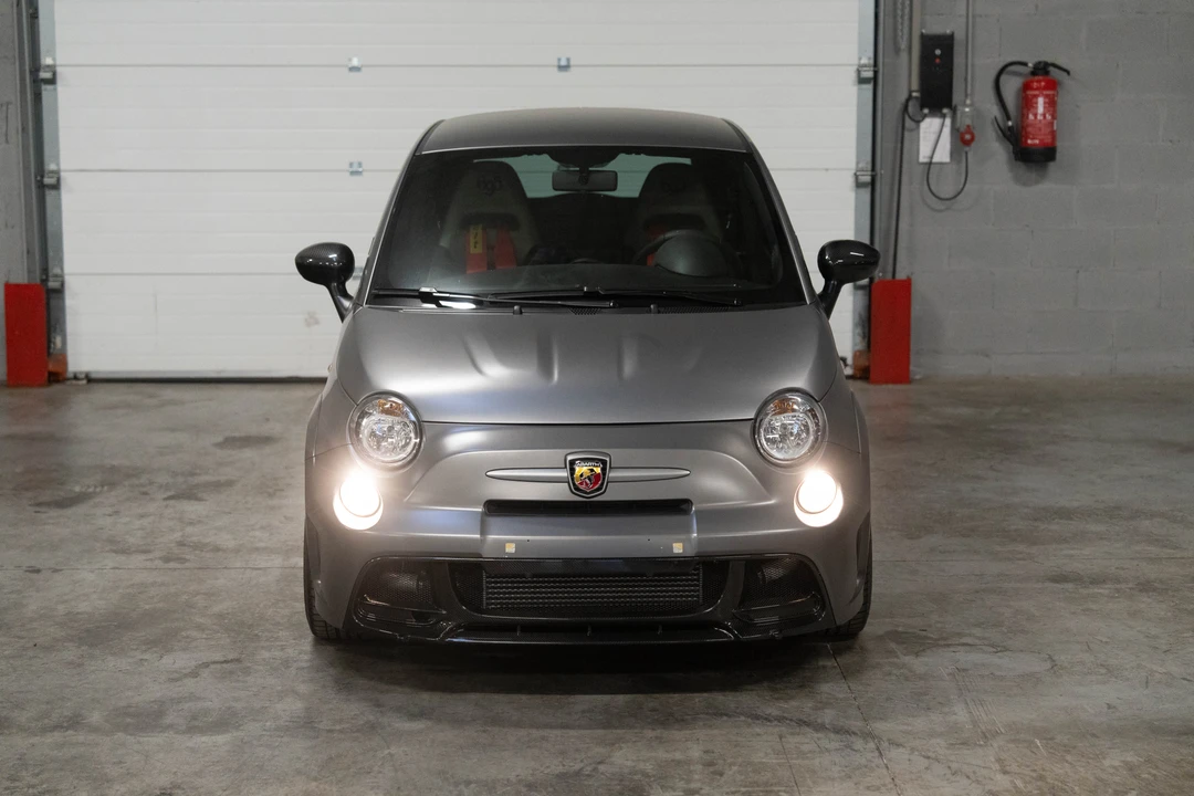2015 Fiat Abarth 500 - Image 2 of 31