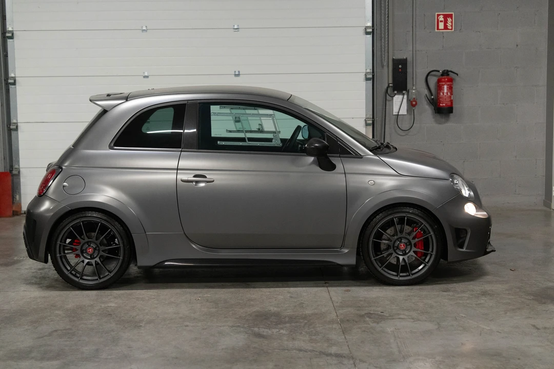 2015 Fiat Abarth 500 - Image 8 of 31