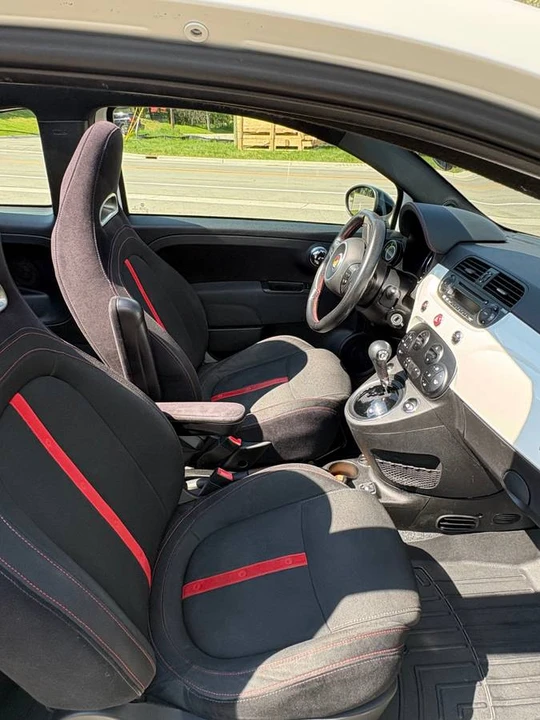 2015 Fiat Abarth 500 - Image 7 of 16