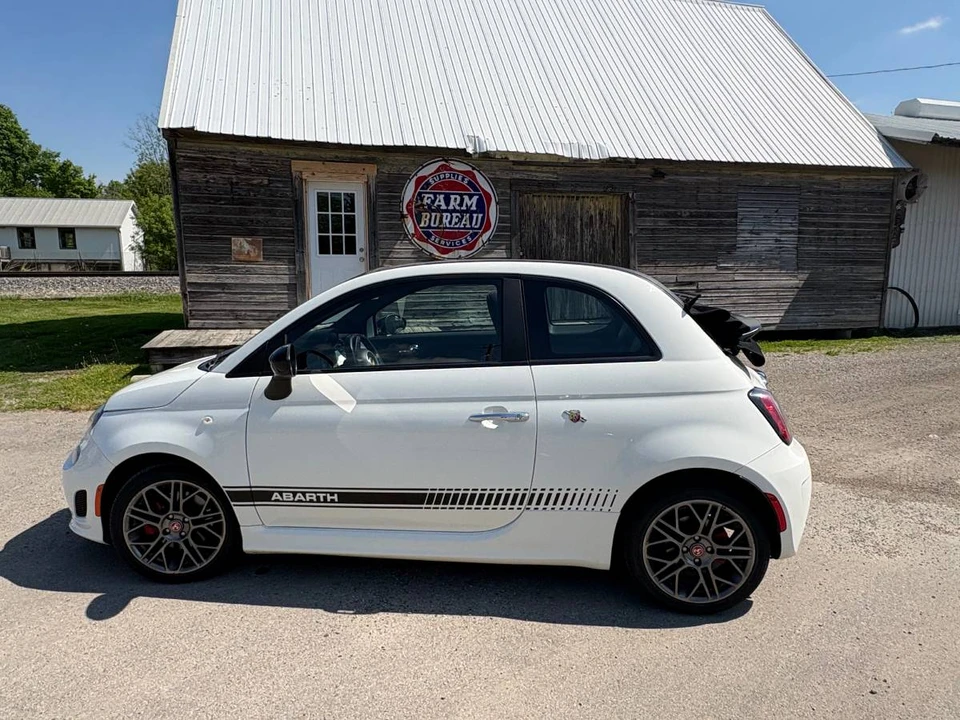 2015 Fiat Abarth 500 - Image 2 of 16