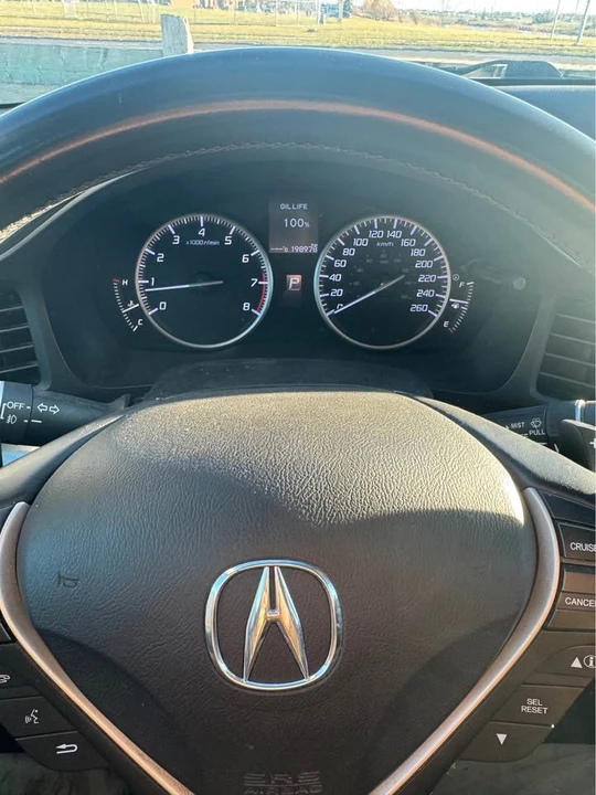 2015 Acura ILX - Image 10 of 11