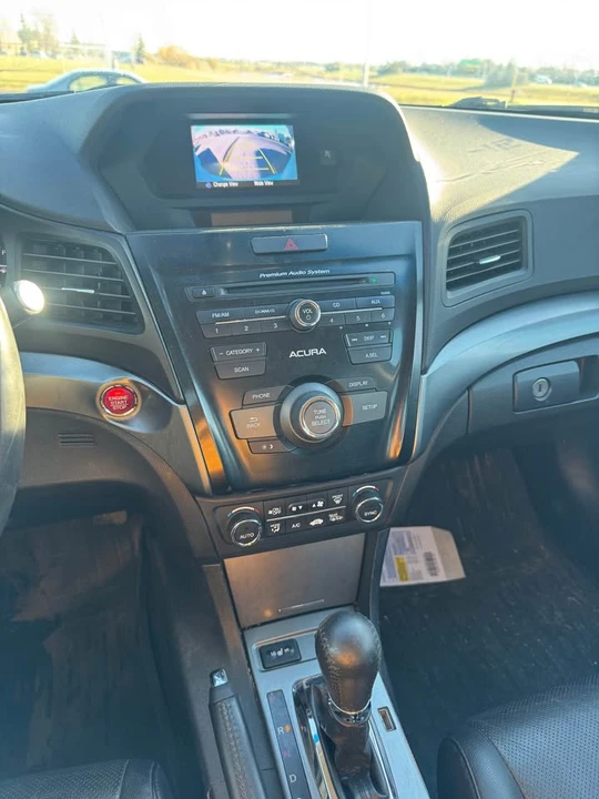 2015 Acura ILX - Image 9 of 11