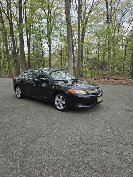 2015 Acura ILX - Image 3 of 10