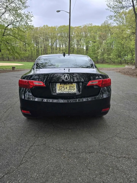 2015 Acura ILX - Image 6 of 10