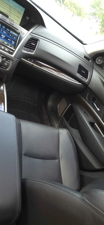 2015 Acura RLX - Image 9 of 20