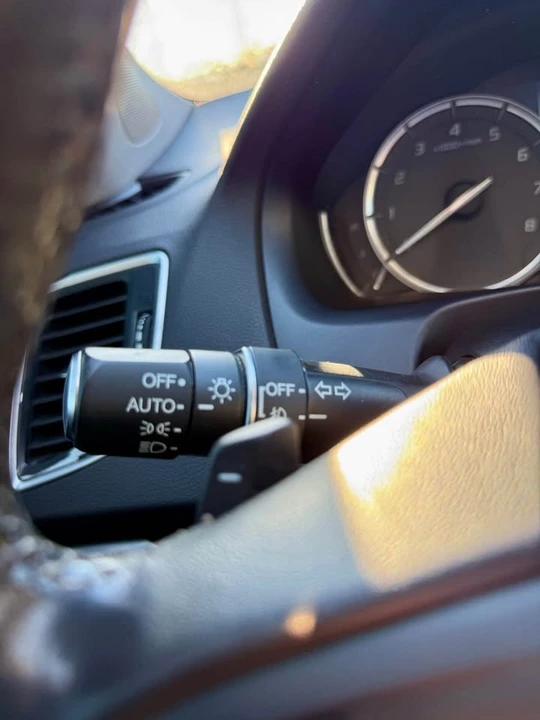 2015 Acura TLX 1st Gen - Image 15 of 20