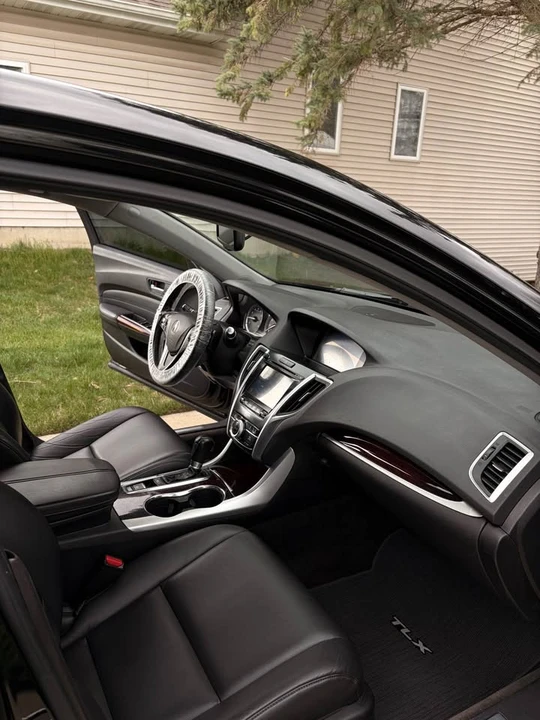 2015 Acura TLX 1st Gen - Image 16 of 20