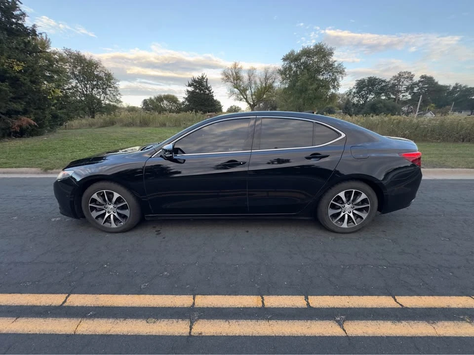 2015 Acura TLX 1st Gen - Image 2 of 9