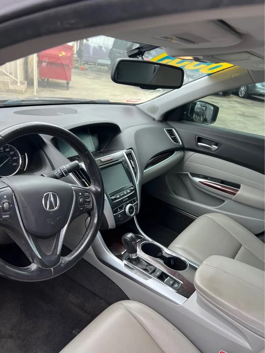 2015 Acura TLX 1st Gen - Image 7 of 10