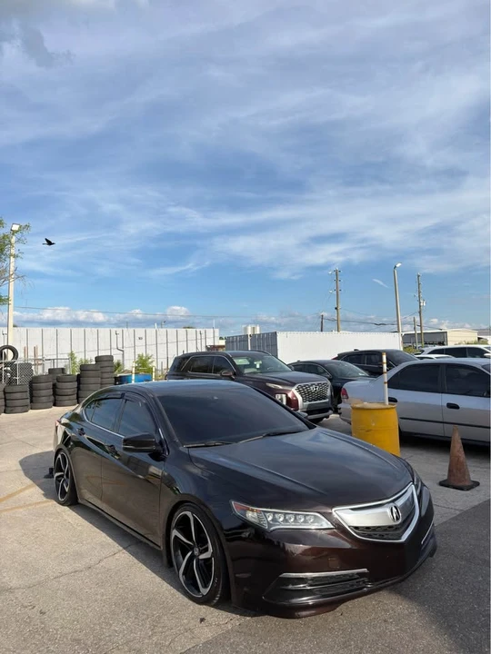 2015 Acura TLX 1st Gen - Image 2 of 10