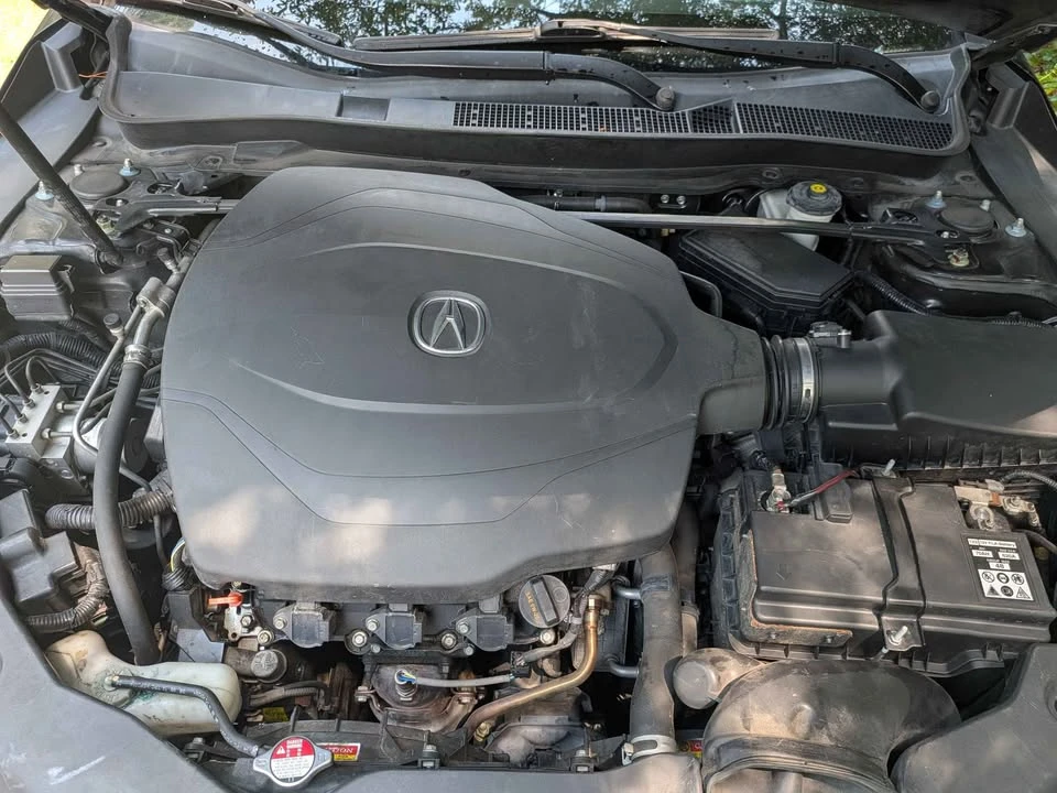 2015 Acura TLX 1st Gen - Image 18 of 19
