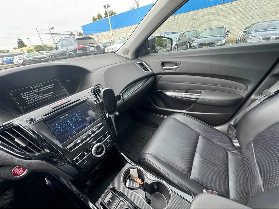 2015 Acura TLX 1st Gen - Image 18 of 20