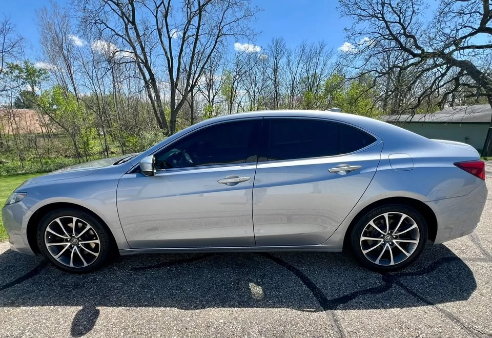 2015 Acura TLX 1st Gen - Image 2 of 17
