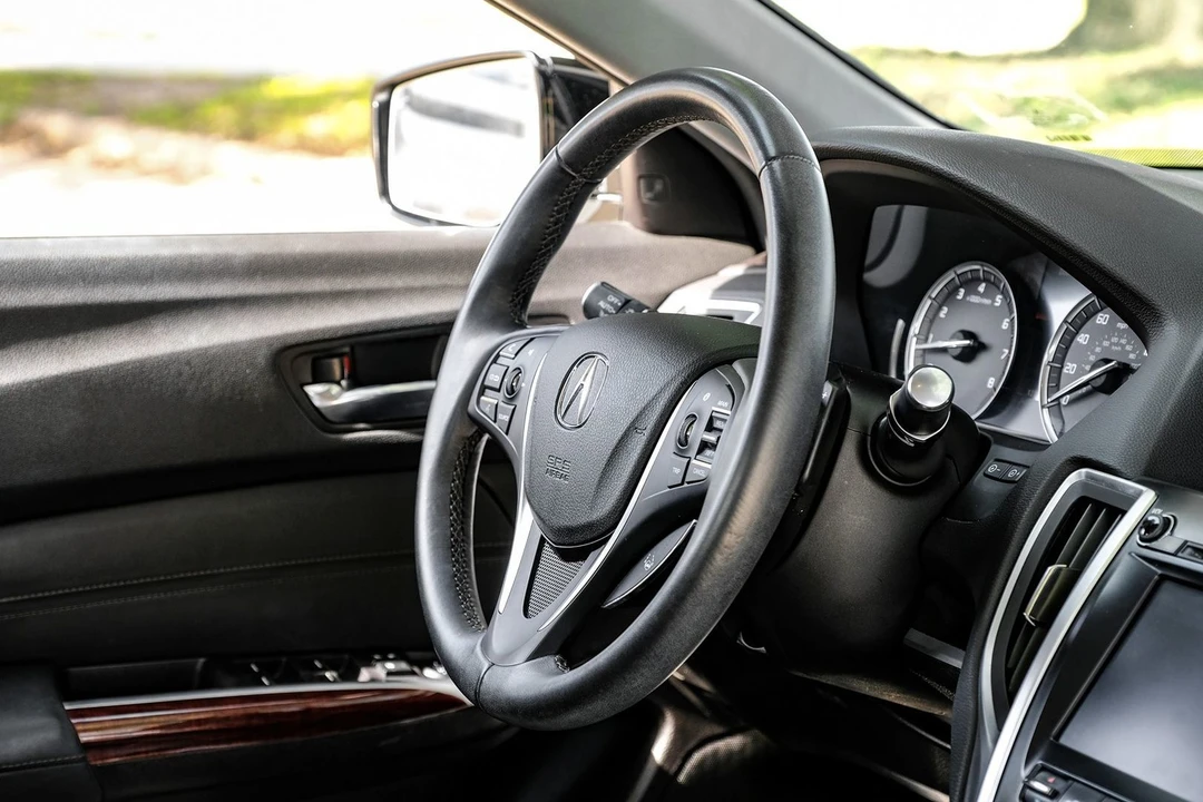 2015 Acura TLX 1st Gen - Image 12 of 21