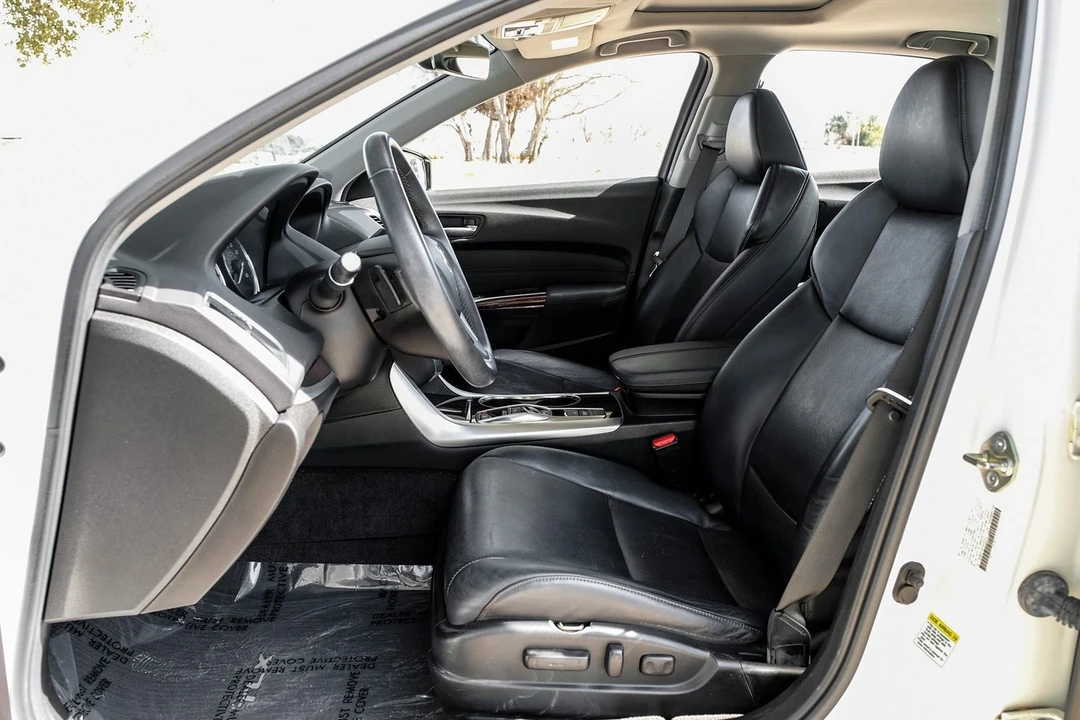 2015 Acura TLX 1st Gen - Image 5 of 21