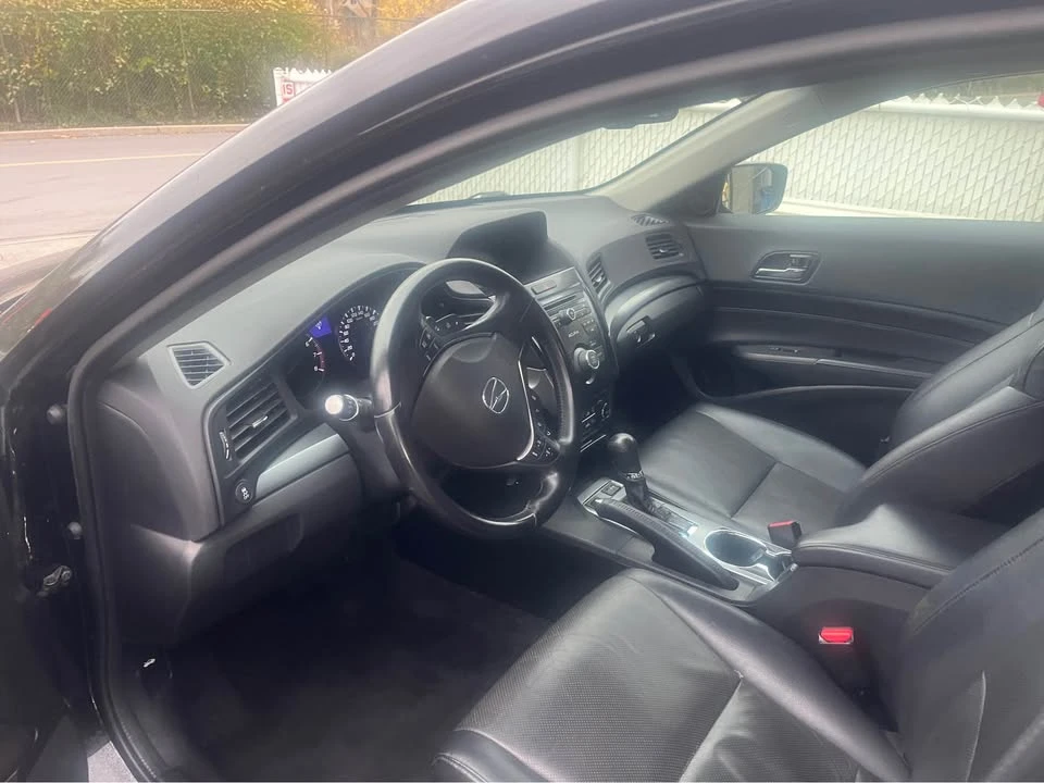 2015 Acura ILX - Image 8 of 11