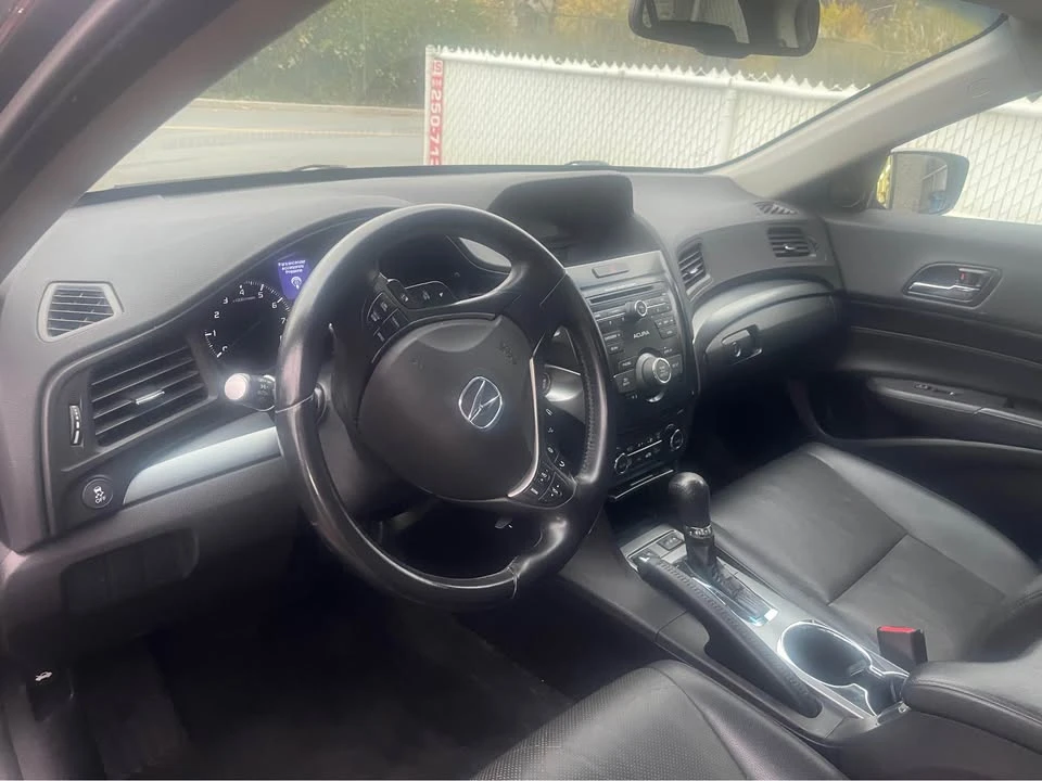 2015 Acura ILX - Image 7 of 11