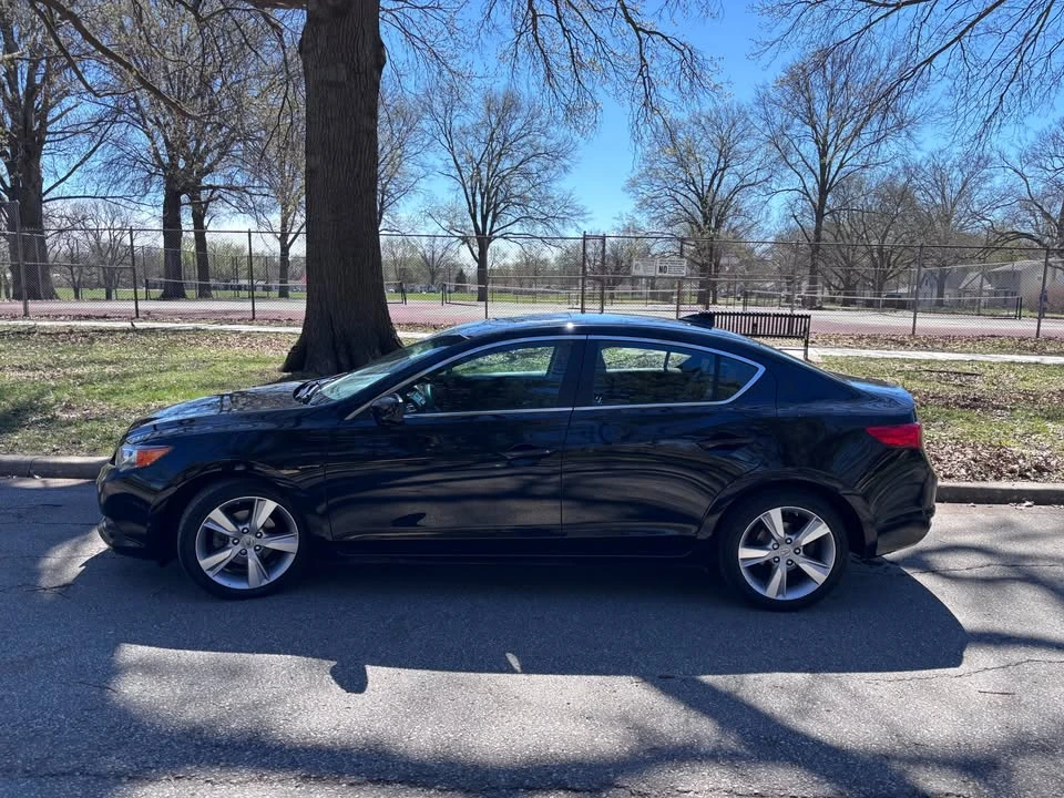 2015 Acura ILX - Image 4 of 20
