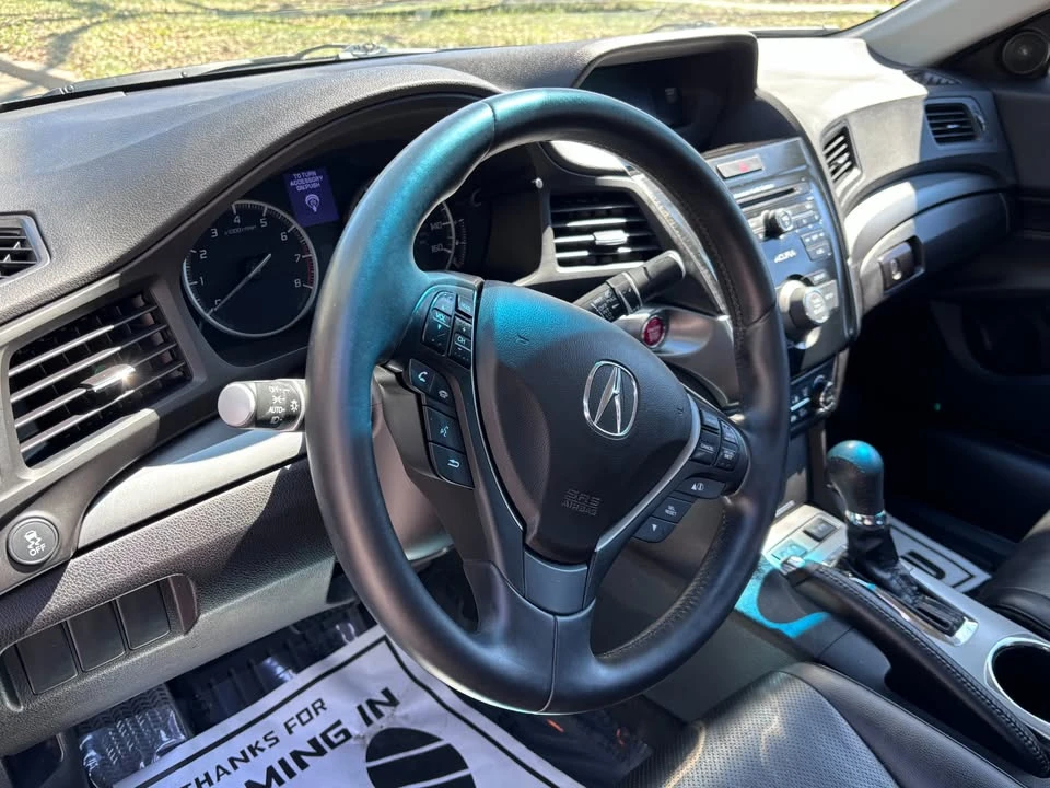 2015 Acura ILX - Image 11 of 20