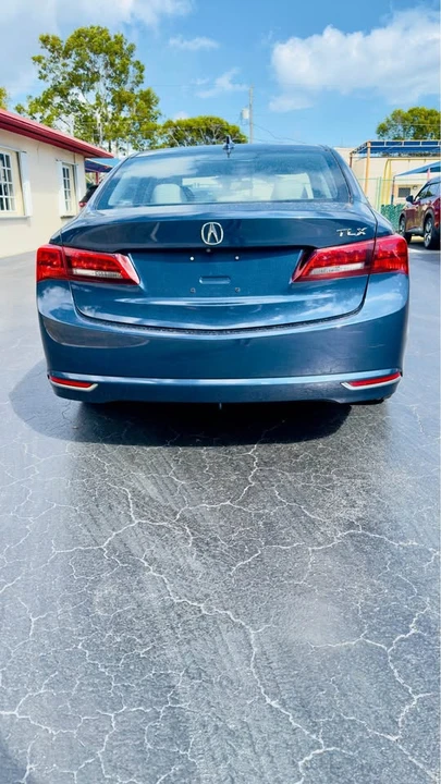 2015 Acura ILX - Image 8 of 19