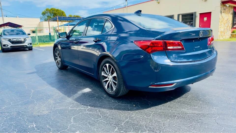 2015 Acura ILX - Image 9 of 19