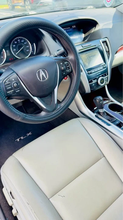 2015 Acura ILX - Image 11 of 19