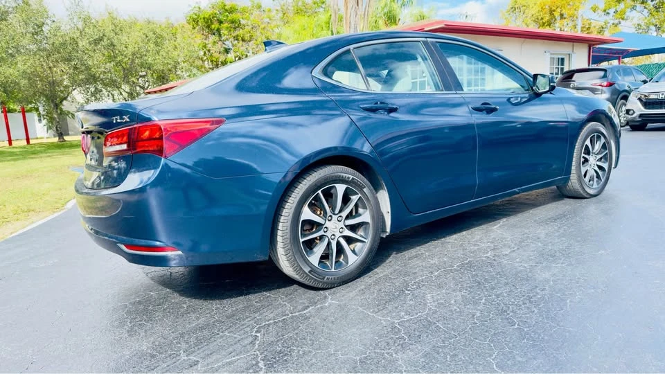 2015 Acura ILX - Image 6 of 19