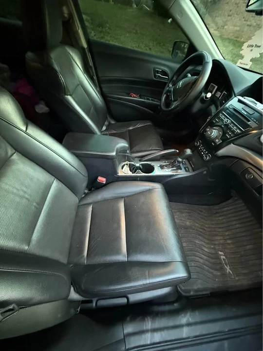 2015 Acura ILX - Image 9 of 16
