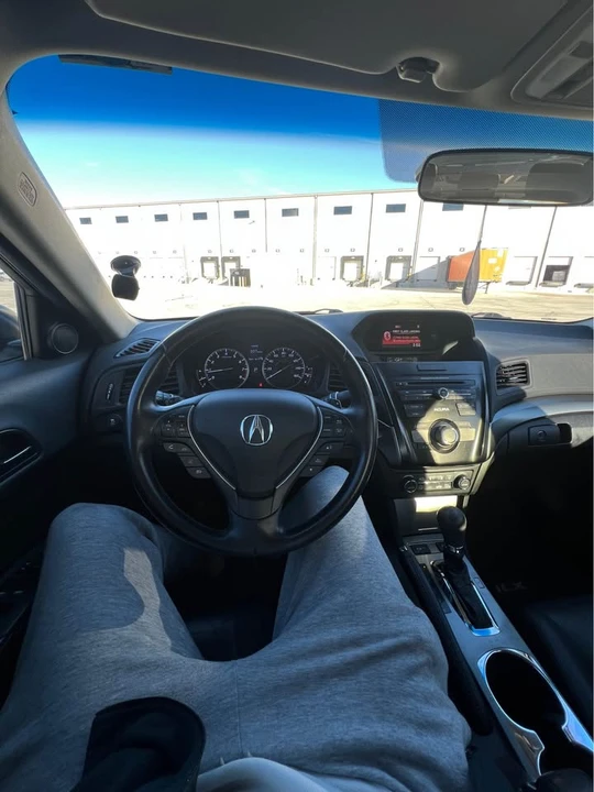 2015 Acura ILX - Image 13 of 16