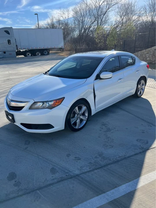 2015 Acura ILX - Image 5 of 16