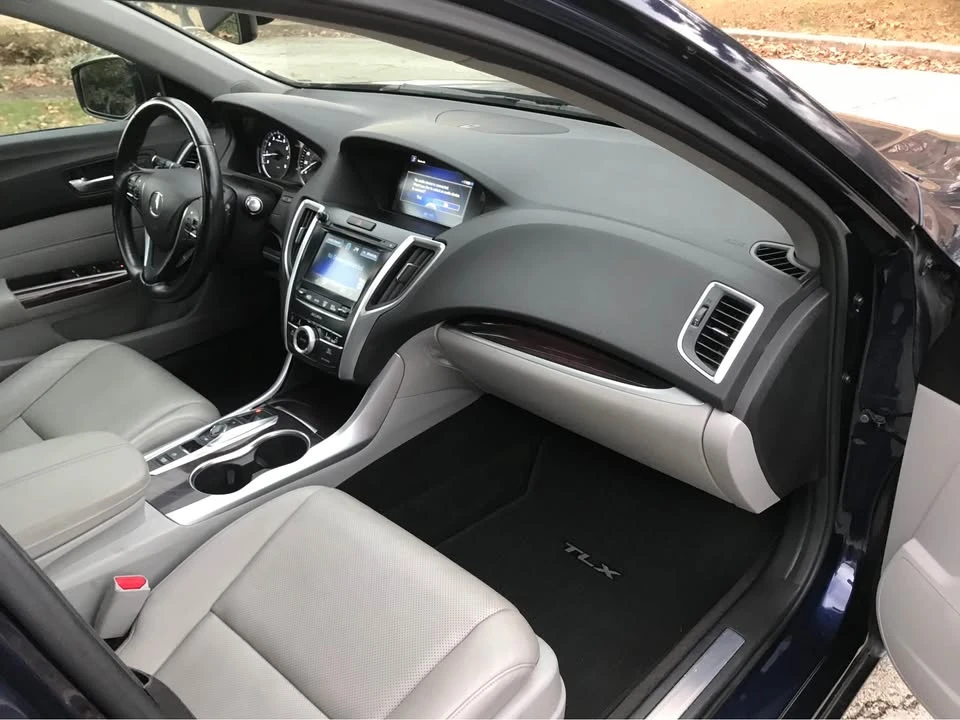 2015 Acura ILX - Image 3 of 17