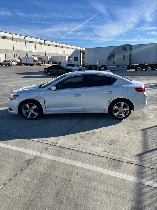 2015 Acura ILX - Image 6 of 16