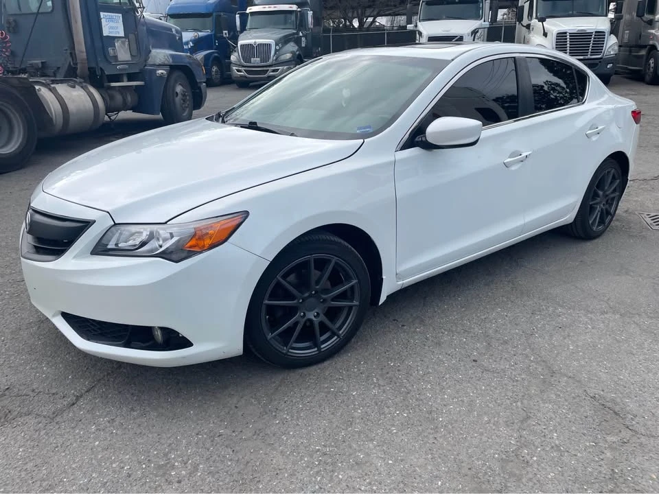 2015 Acura ILX - Image 2 of 5