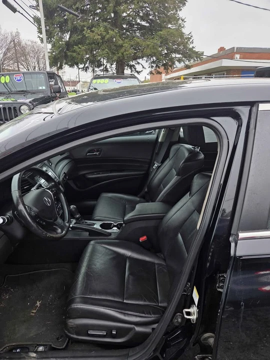 2015 Acura ILX - Image 11 of 20