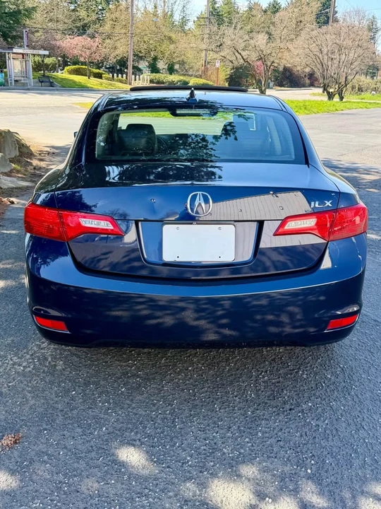 2015 Acura ILX - Image 4 of 15
